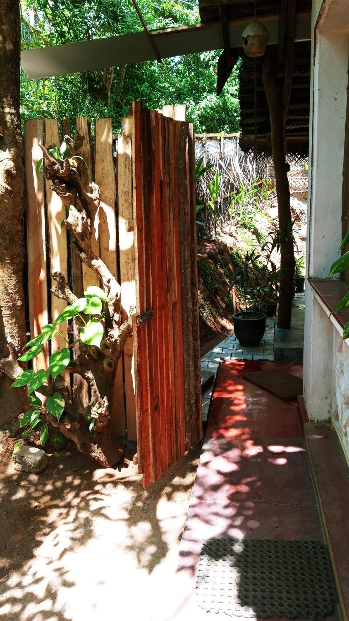 Venora Hiriketiya Bed & Breakfast Dikwella Exterior foto